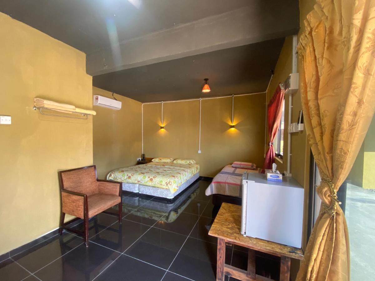Tioman Santai Resort Kampong Juara Экстерьер фото